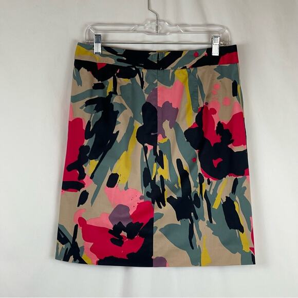 DKNY Bold Abstract Floral Print Office To Date Night Skirt NWOT Size 8 - Picture 5 of 12